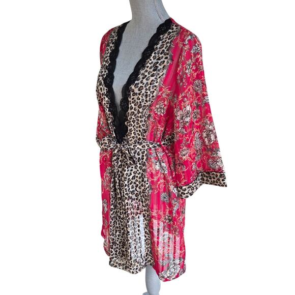 In Bloom by Jonquil Sheer Leopard Floral Robe Small Black Lace Trim - Picture 3 of 11